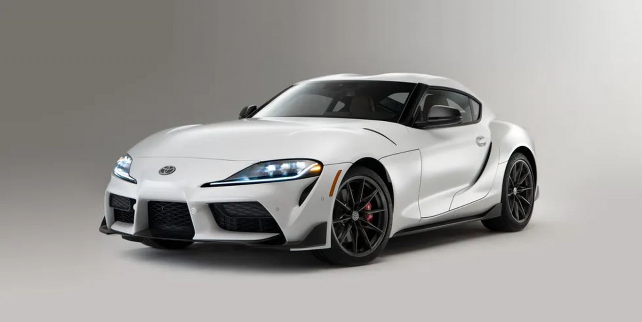 Toyota GR Supra 2023 có thêm phiên bản số sàn