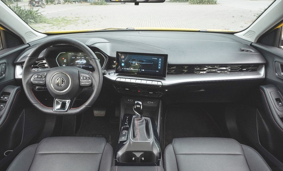 Sedan hạng C: Biết đúng nhu cầu, chọn MG5