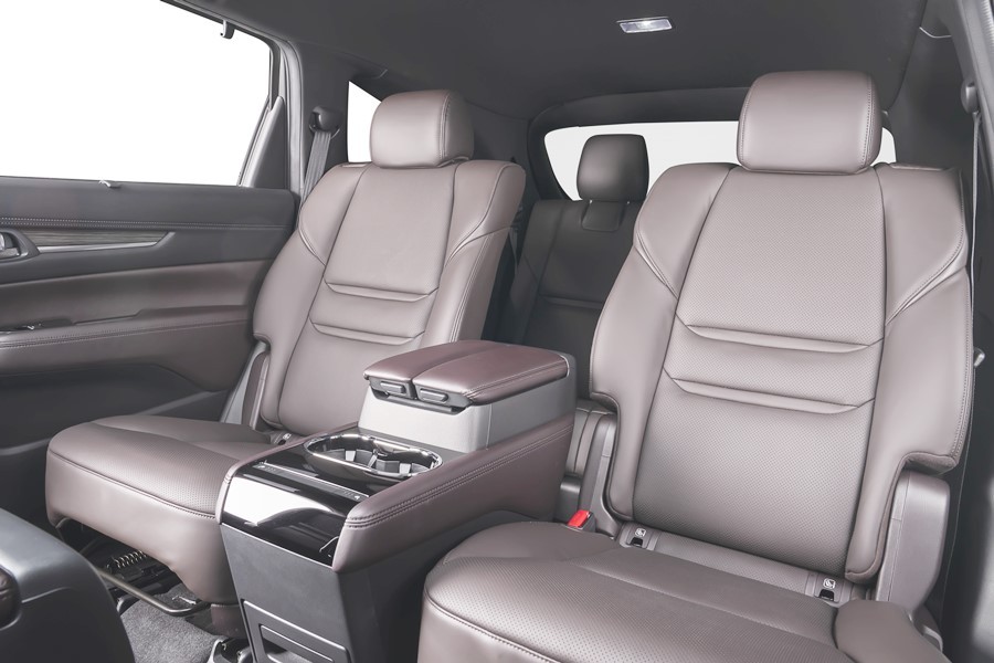 Thaco ra mắt Mazda CX-8 mới, có thêm phiên bản 6 chỗ ngồi Thaco ra mắt Mazda CX-8 mới, có thêm phiên bản 6 chỗ ngồi