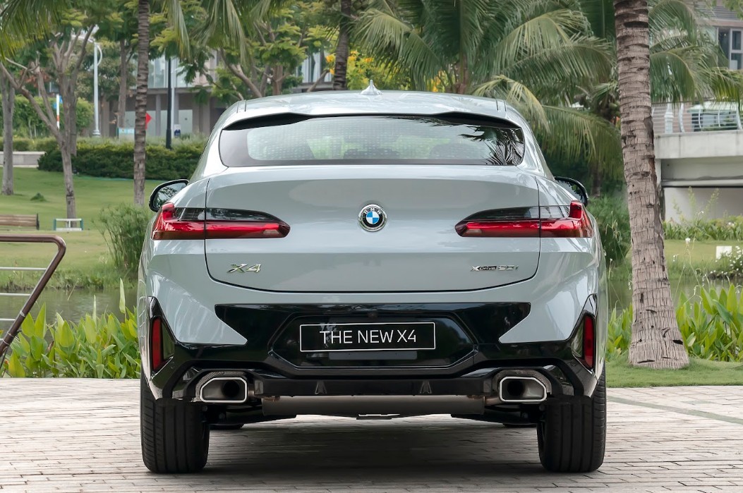 BMW X4 2022 ra mắt tại Việt Nam, giá từ 3,279 tỷ đồng BMW X4 2022 ra mắt tại Việt Nam, giá từ 3,279 tỷ đồng