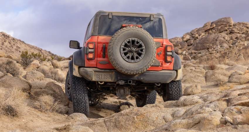 Ford Bronco Raptor 2022 có công suất hơn 418 mã lực