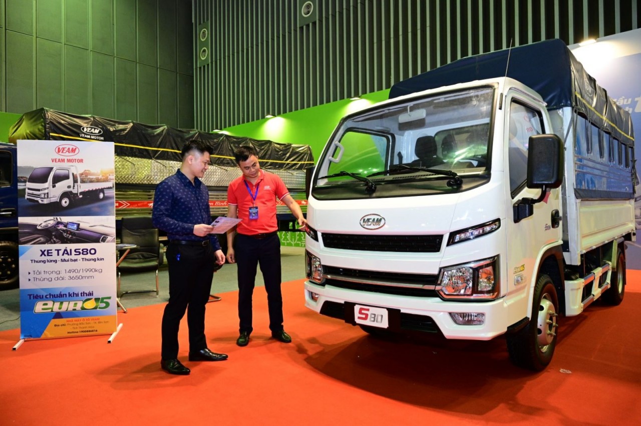 Veam giới thiệu dòng xe tải nhẹ S80 tại triển lãm Autotech & Accessories 2023 Veam giới thiệu dòng xe tải nhẹ S80 tại triển lãm Autotech & Accessories 2023