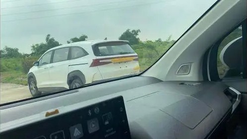 Bắt gặp Hyundai Custo đang chạy thử tại Việt Nam Bắt gặp Hyundai Custo đang chạy thử tại Việt Nam