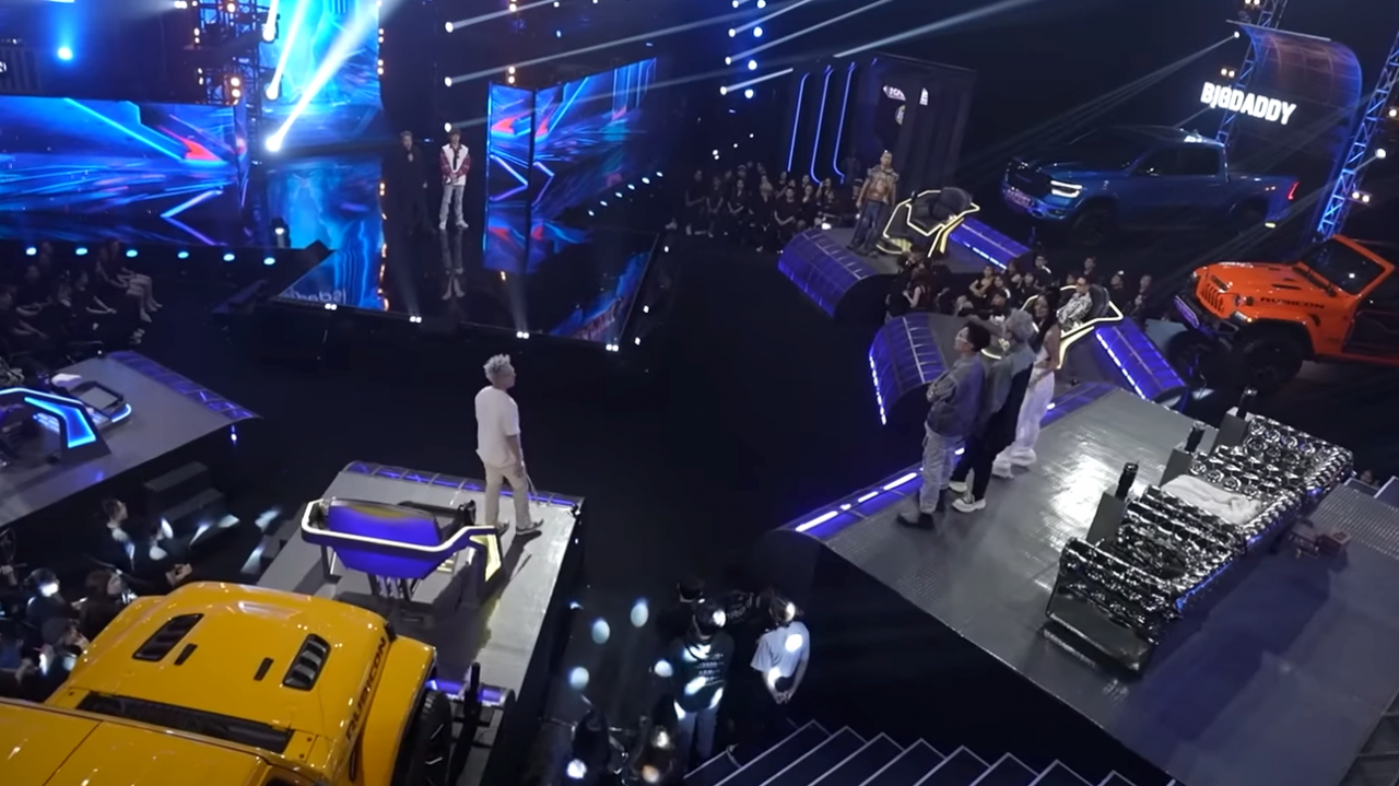 Điểm mặt dàn xe Jeep đồng hành cùng Rap Việt mùa 3 Điểm mặt dàn xe Jeep đồng hành cùng Rap Việt mùa 3