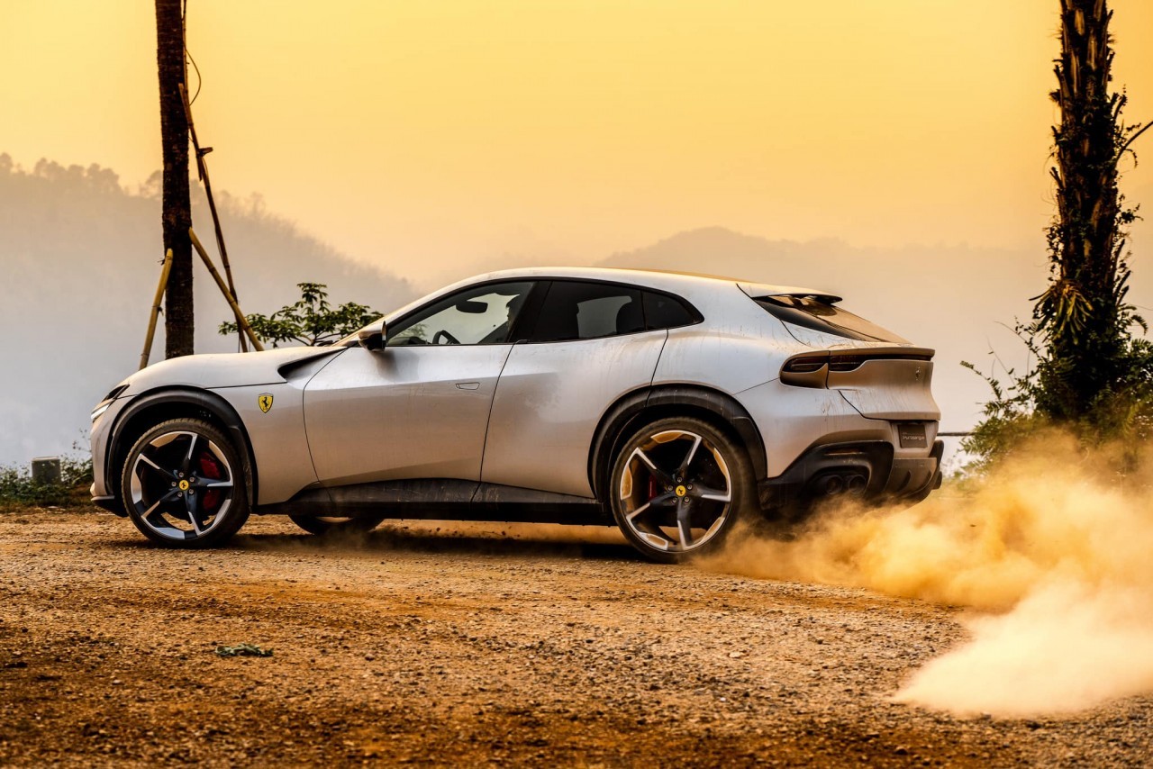 Siêu SUV Ferrari Purosangue sắp được bán chính hãng tại Việt Nam