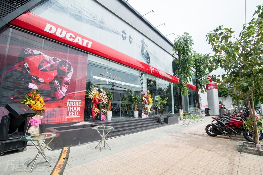 showroom ducati lon nhat viet nam di vao hoat dong