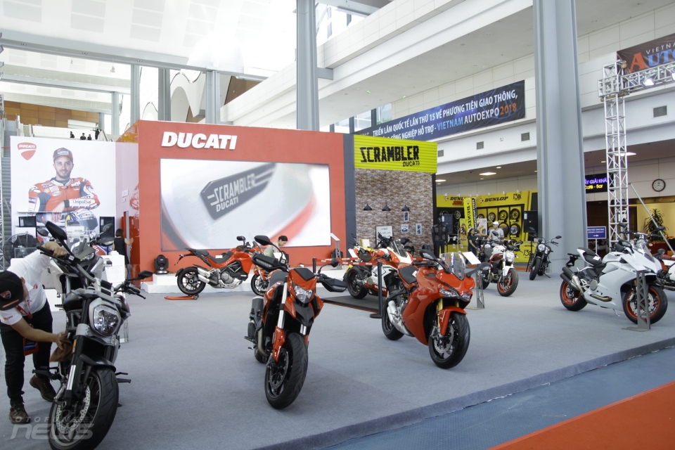 ducati mang hang loat xe moi den voi trien lam vietnam autoexpo 2018