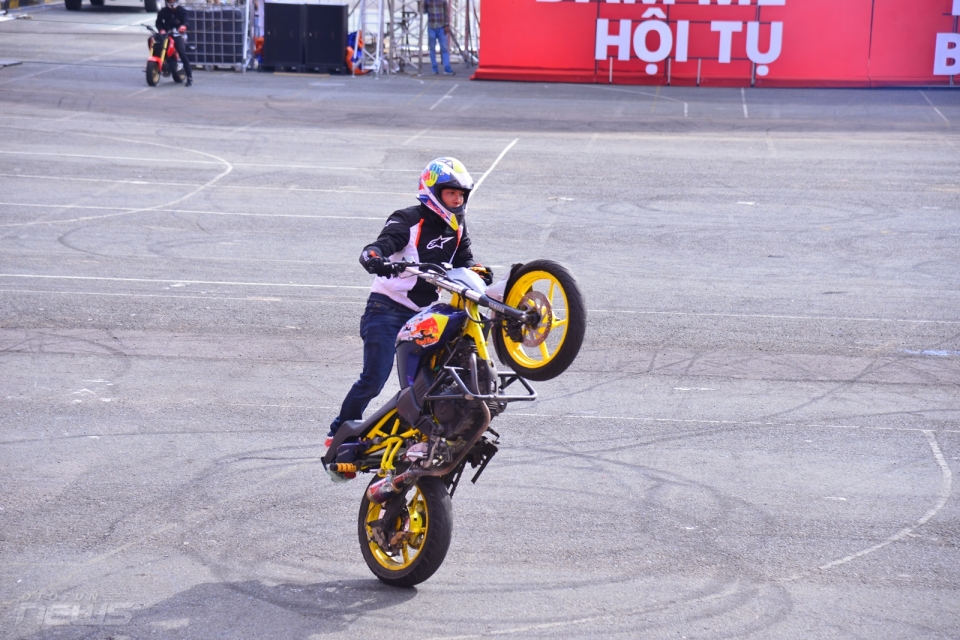 Sôi động ngày hội Motul Stunt Fest 2018 soi dong ngay hoi motul stunt fest 2018