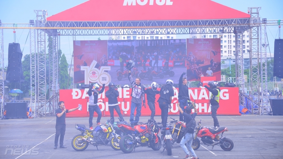 Sôi động ngày hội Motul Stunt Fest 2018