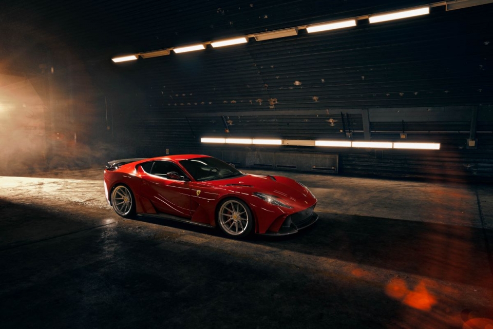 ferrari 812 superfast chat hon voi goi do novitec