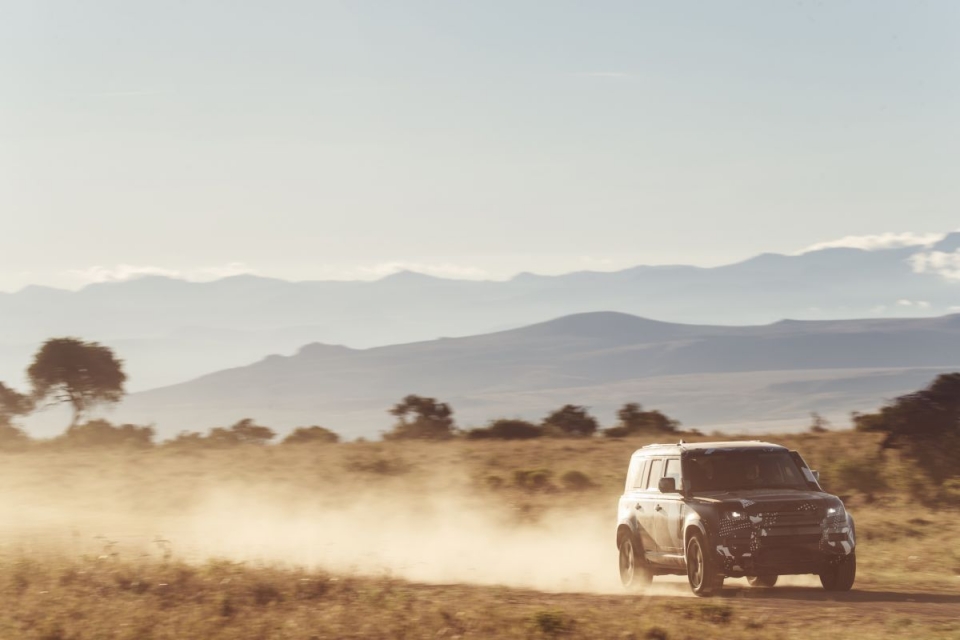 Land Rover Defender 2020 có mặt vào cuối năm nay land rover defender 2020 co mat vao cuoi nam nay