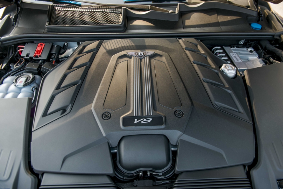 Hàng hiếm Bentley Bentayga phiên bản kỉ niệm 100 năm về Việt Nam bentley bentayga v8 phien ban 100 nam co mat tai viet nam