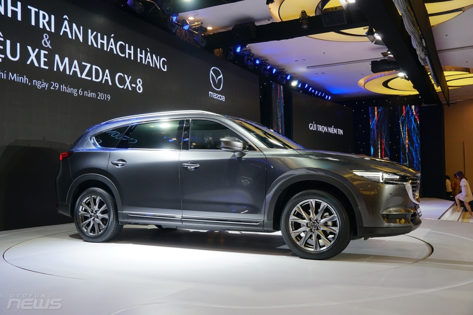 Mazda CX-8 đến với khách hàng khu vực miền Nam mazda cx 8 den voi khach hang khu vuc mien nam