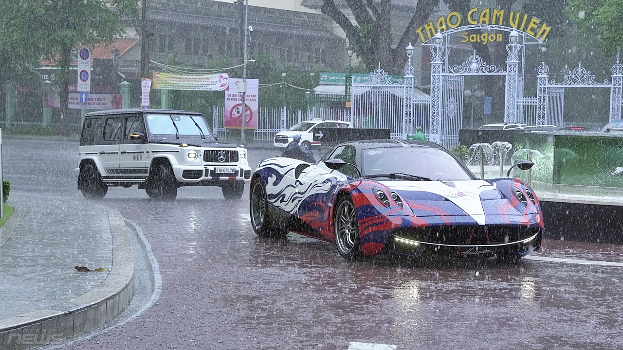 Minh Nhựa lái 'thần gió' Pagani Huayra đội mưa đi mua SUV mới minh nhua lai than gio pagani huayra doi mua di mua suv moi