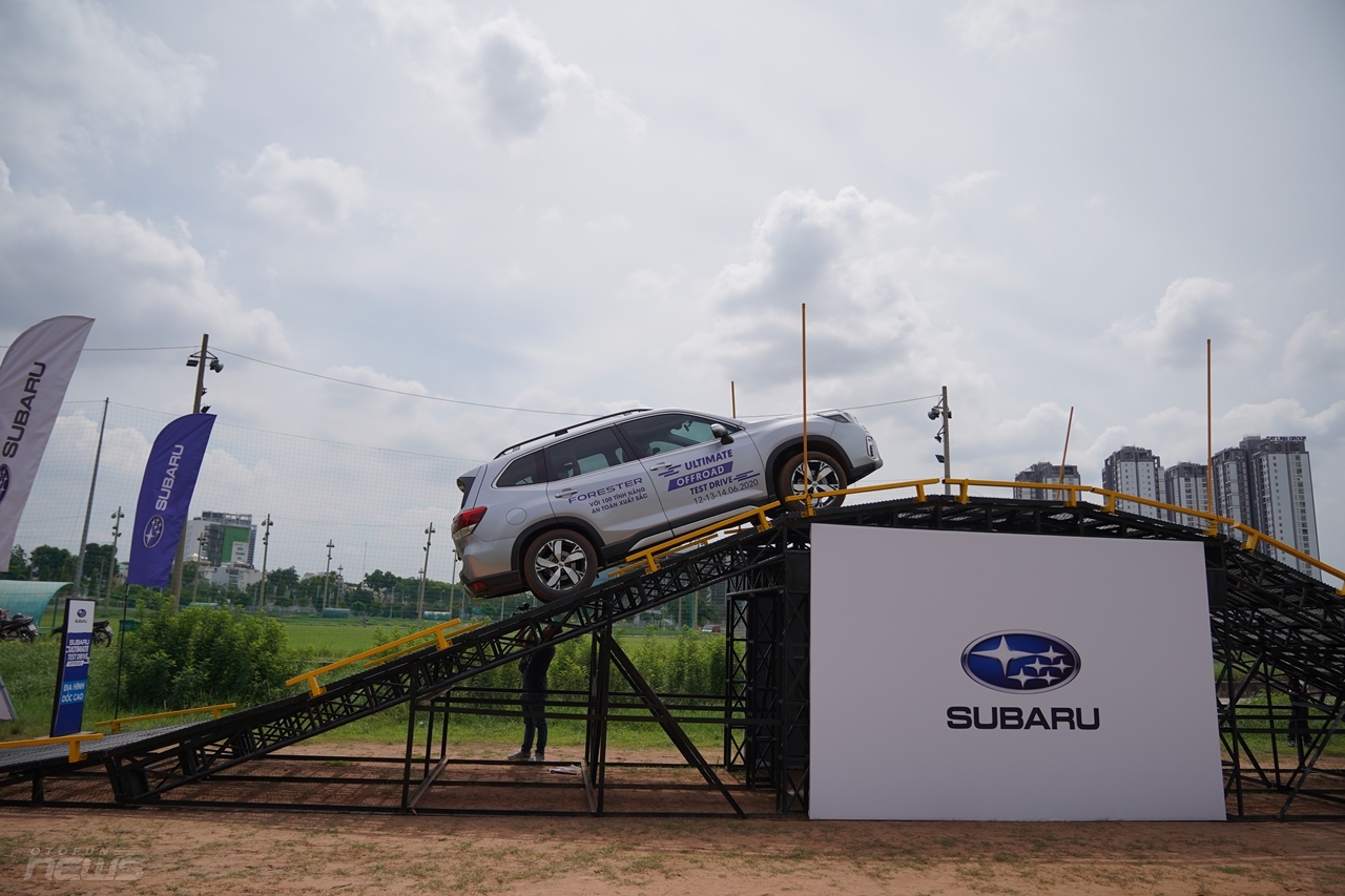 trai nghiem off road cung subaru forester ngay giua long sai gon