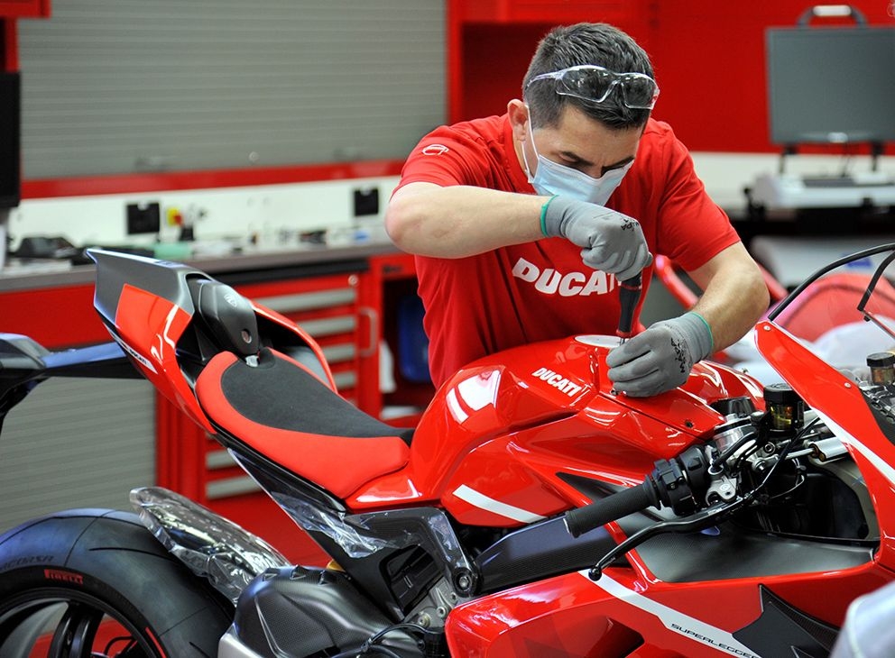 Ducati Panigale Superleggera V4 bắt đầu đi vào sản xuất ducati panigale superleggera v4 bat dau di vao san xuat