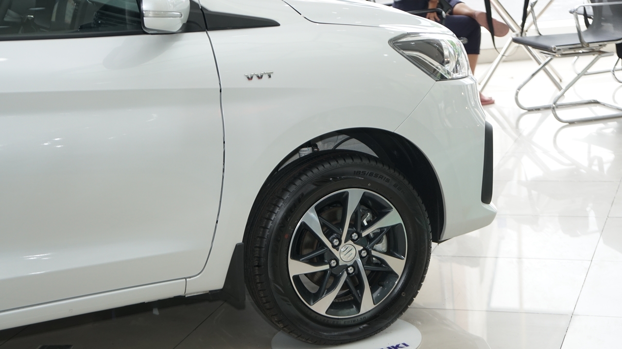 suzuki ertiga sport ke thach thuc dang gom trong phan khuc mpv