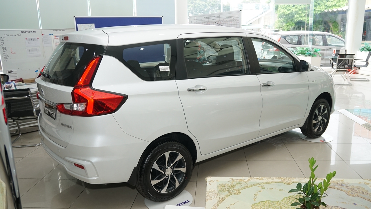 suzuki ertiga sport ke thach thuc dang gom trong phan khuc mpv