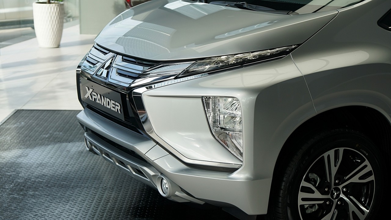 so sanh mitsubishi xpander va suzuki xl7