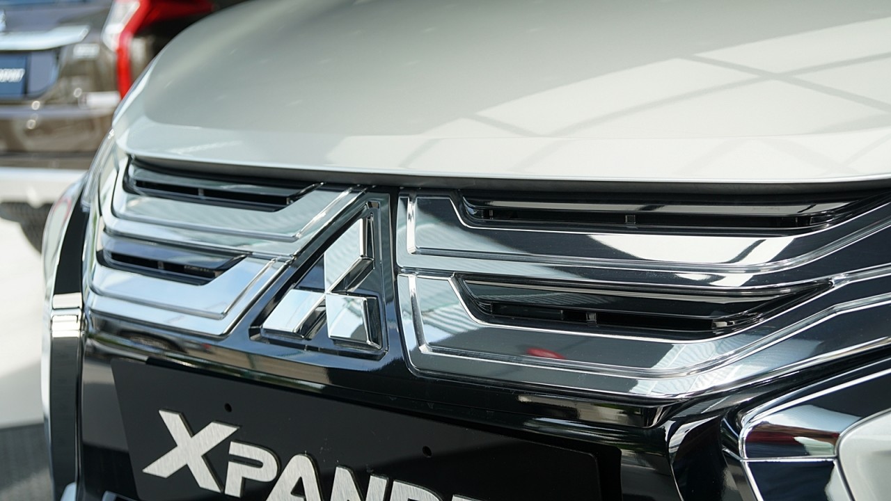 so sanh mitsubishi xpander va suzuki xl7