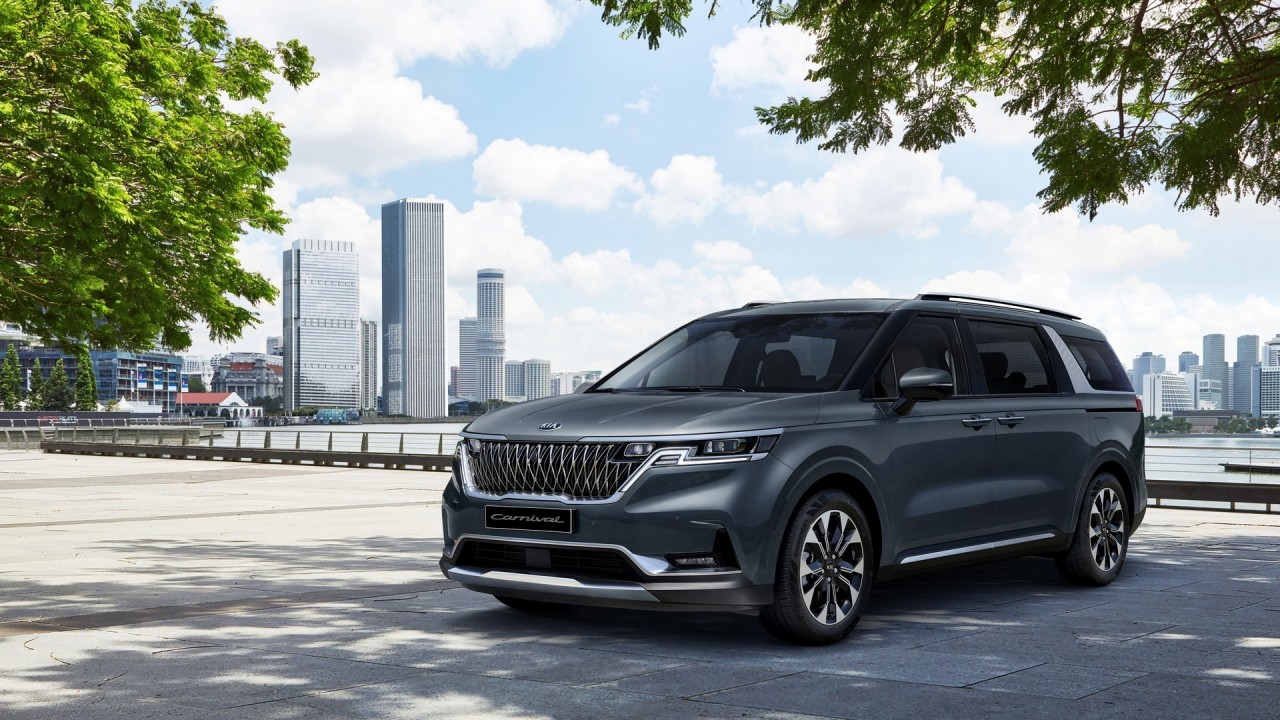 Vừa ra mắt Kia Sedona 2021 đã "cháy hàng"