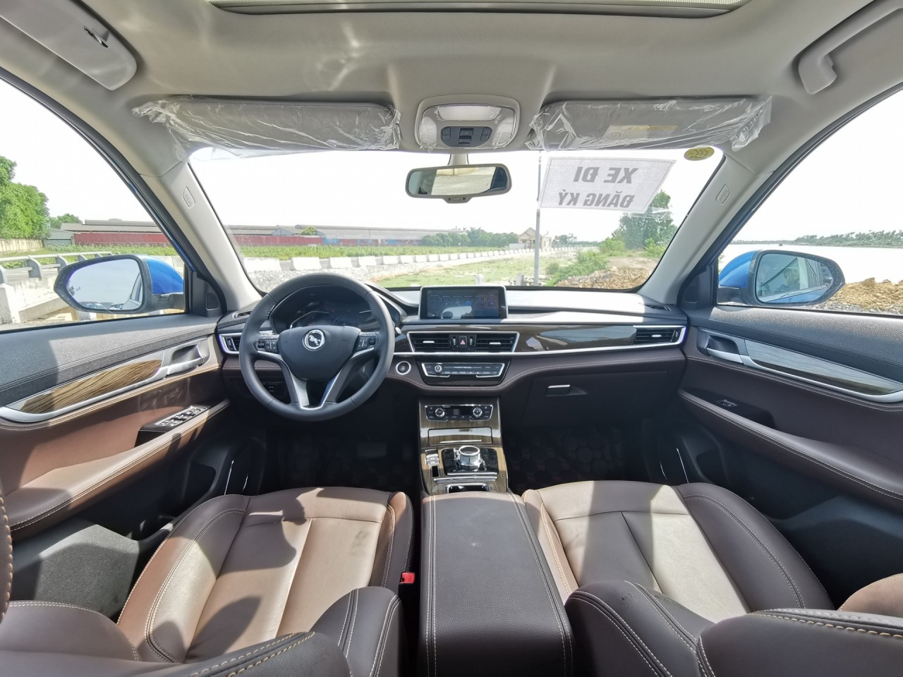 Xế điện Trung Quốc Hanteng X5 EV âm thầm có mặt tại Việt Nam xe dien trung quoc hanteng x5 ev am tham co mat tai viet nam