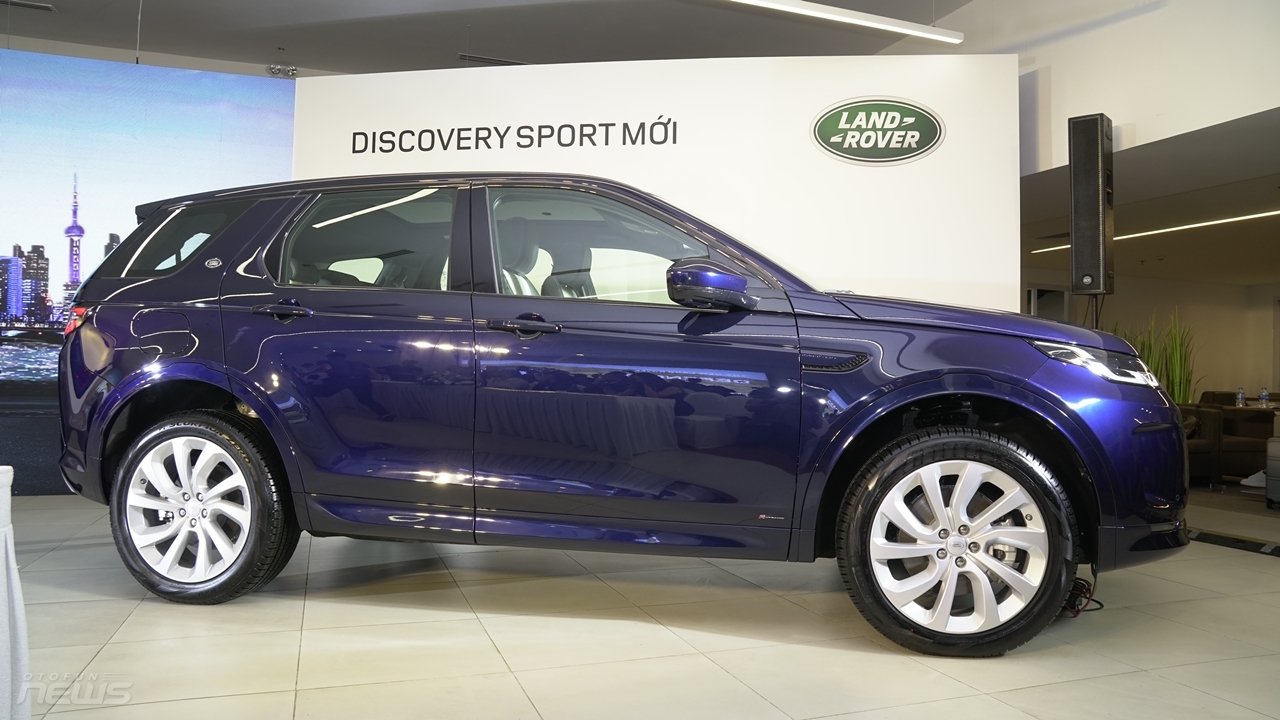 Cận cảnh Land Rover Discovery Sport 2020 can canh land rover discovery sport 2020