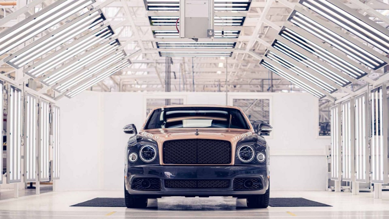 Chiếc Bentley Mulsanne cuối cùng được xuất xưởng chiec bentley mulsanne cuoi cung duoc xuat xuong
