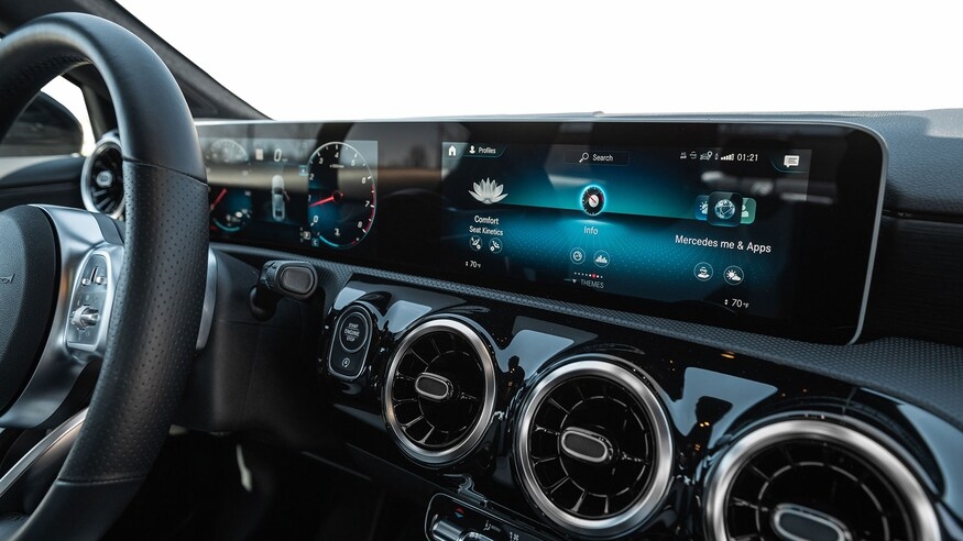 Hơn 342.000 xe Mercedes-Benz lỗi hệ thống MBUX