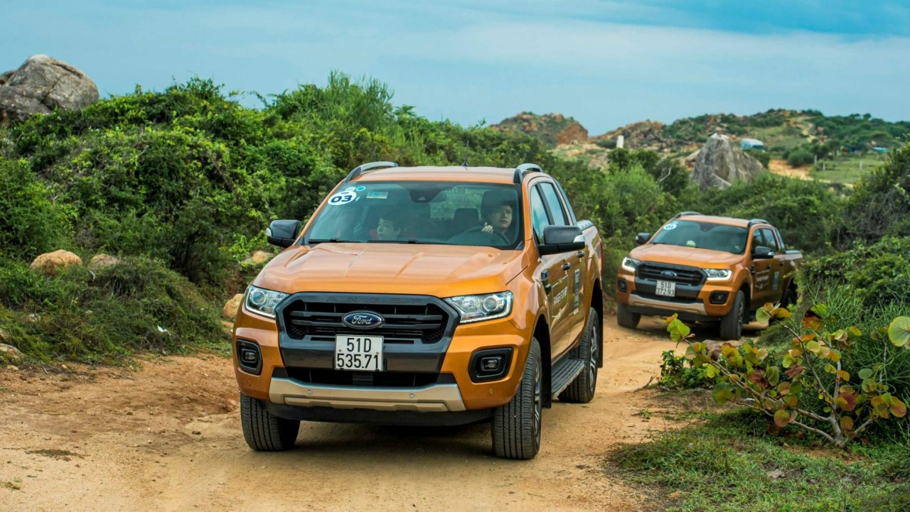 Những kinh nghiệm hữu ích giúp tài xế tự tin off-road trên những chiếc bán tải