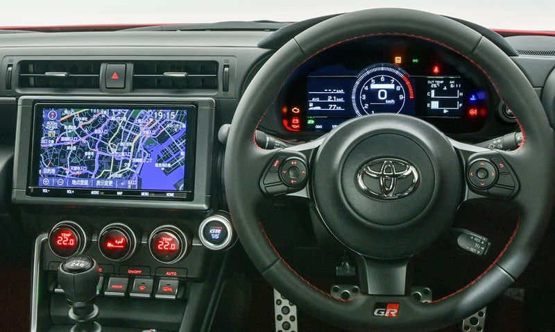 Toyota GR-86 2022 ra mắt với giá 30.000 USD Toyota GR-86 2022 ra mắt với giá 30.000 USD