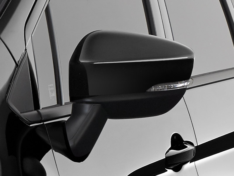 Mitsubishi Xpander và Xpander Cross có thêm phiên bản 'Full Đen'