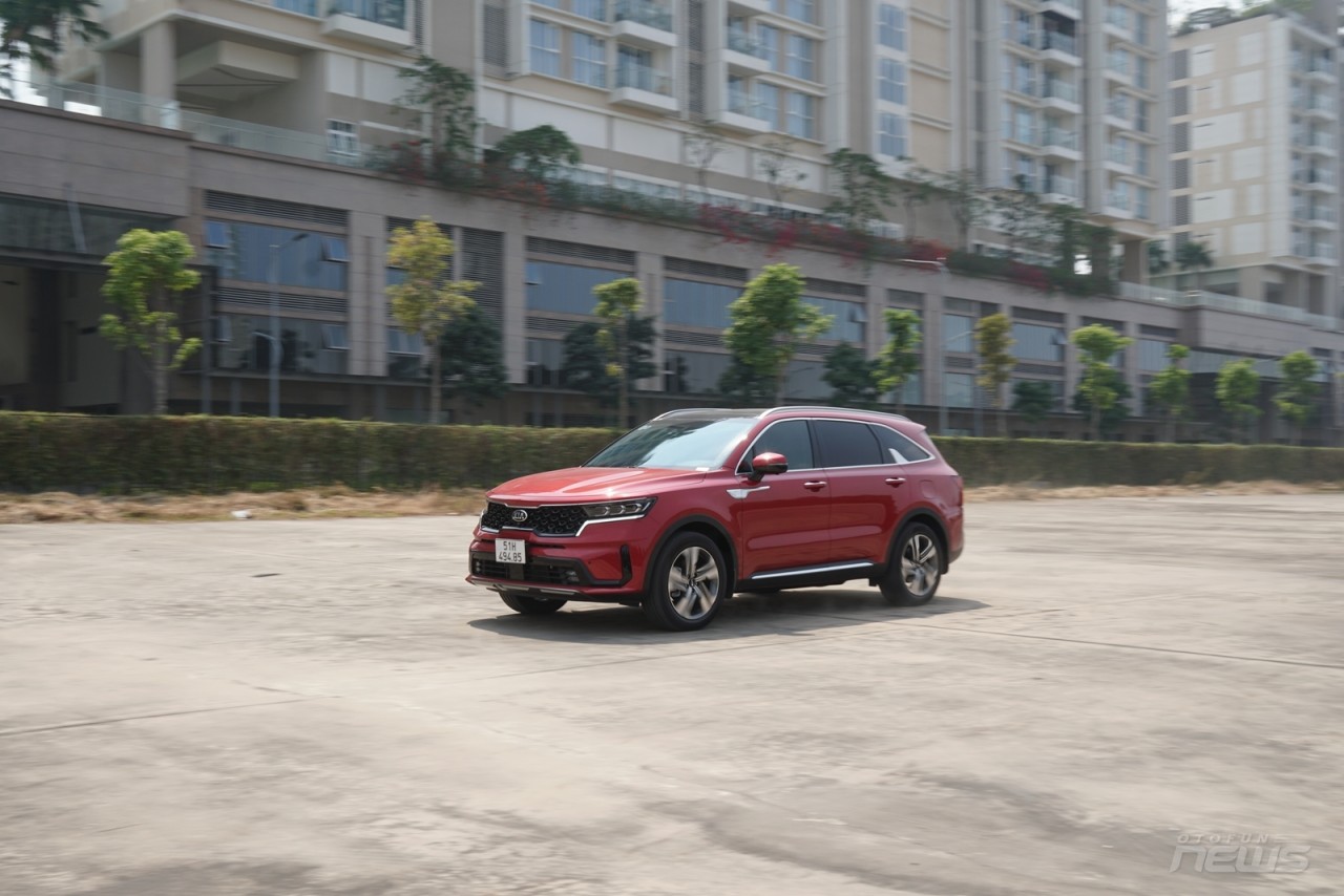 Đánh giá chi tiết Kia Sorento 2021