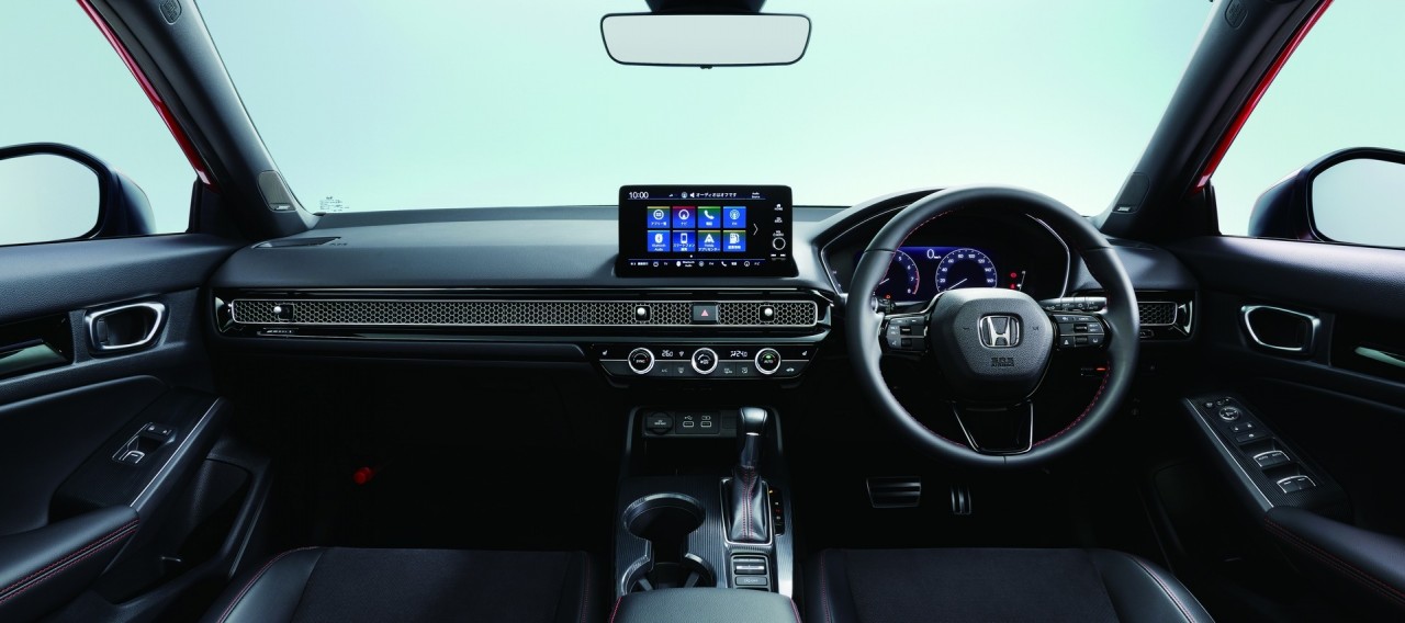 Honda Civic Hatchback 2022 ra mắt, có thêm hộp số sàn