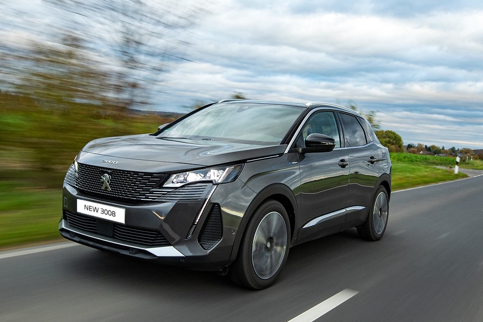 Cận cảnh Peugeot 3008 2021 vừa được ra mắt, giá chỉ từ 1,009 tỷ đồng