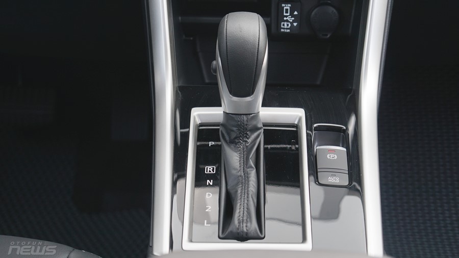 Cận cảnh Mitsubishi Xpander 2022 phiên bản cao cấp AT Premium Cận cảnh Mitsubishi Xpander 2022 phiên bản cao cấp AT Premium