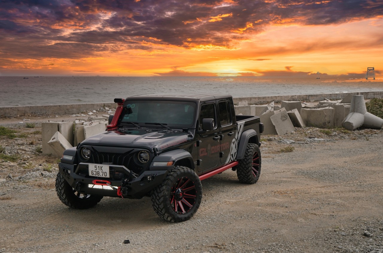 Jeep Gladiator 2023: Mẫu bán tải không dành cho số đông