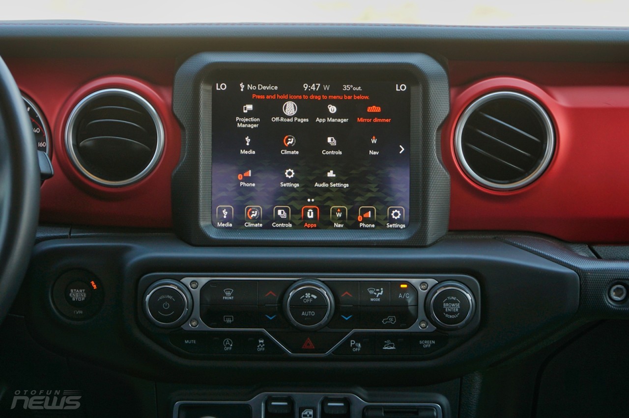 Jeep Gladiator 2023: Mẫu bán tải không dành cho số đông