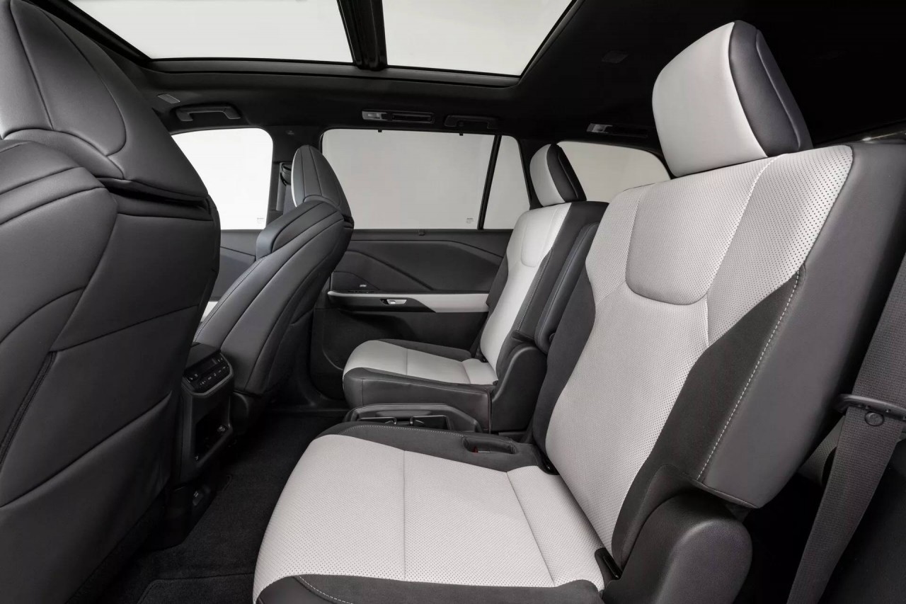 Chi tiết Lexus TX 2024 vừa được ra mắt Chi tiết Lexus TX 2024 vừa được ra mắt