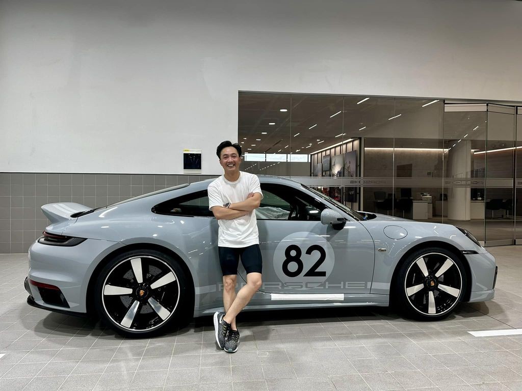 Doanh nhân Quốc Cường chính thức nhận chiếc Porsche 911 Sport Classic 2023 Doanh nhân Quốc Cường chính thức nhận chiếc Porsche 911 Sport Classic 2023