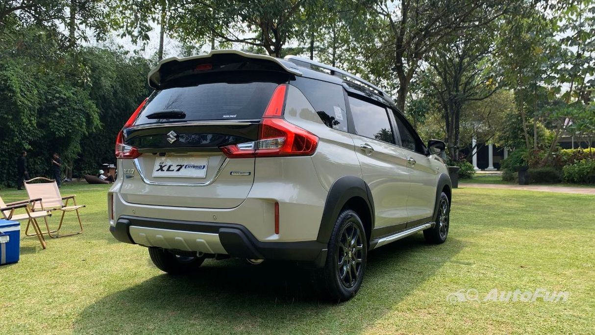Chi tiết Suzuki XL7 Hybrid 2023 vừa ra mắt Chi tiết Suzuki XL7 Hybrid 2023 vừa ra mắt