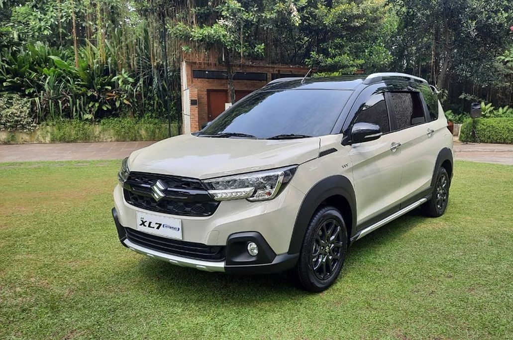 Chi tiết Suzuki XL7 Hybrid 2023 vừa ra mắt Chi tiết Suzuki XL7 Hybrid 2023 vừa ra mắt
