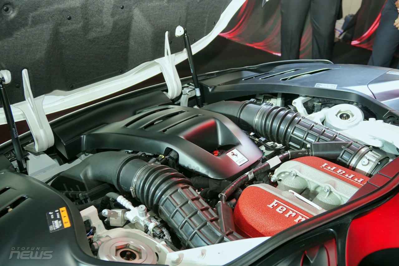 Cận cảnh Siêu SUV Ferrari Purosangue chính hãng tại Việt Nam Cận cảnh Siêu SUV Ferrari Purosangue chính hãng tại Việt Nam