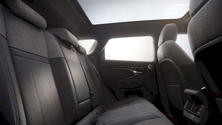 Cận cảnh Range Rover Evoque 2024 với nội thất mới Cận cảnh Range Rover Evoque 2024 với nội thất mới