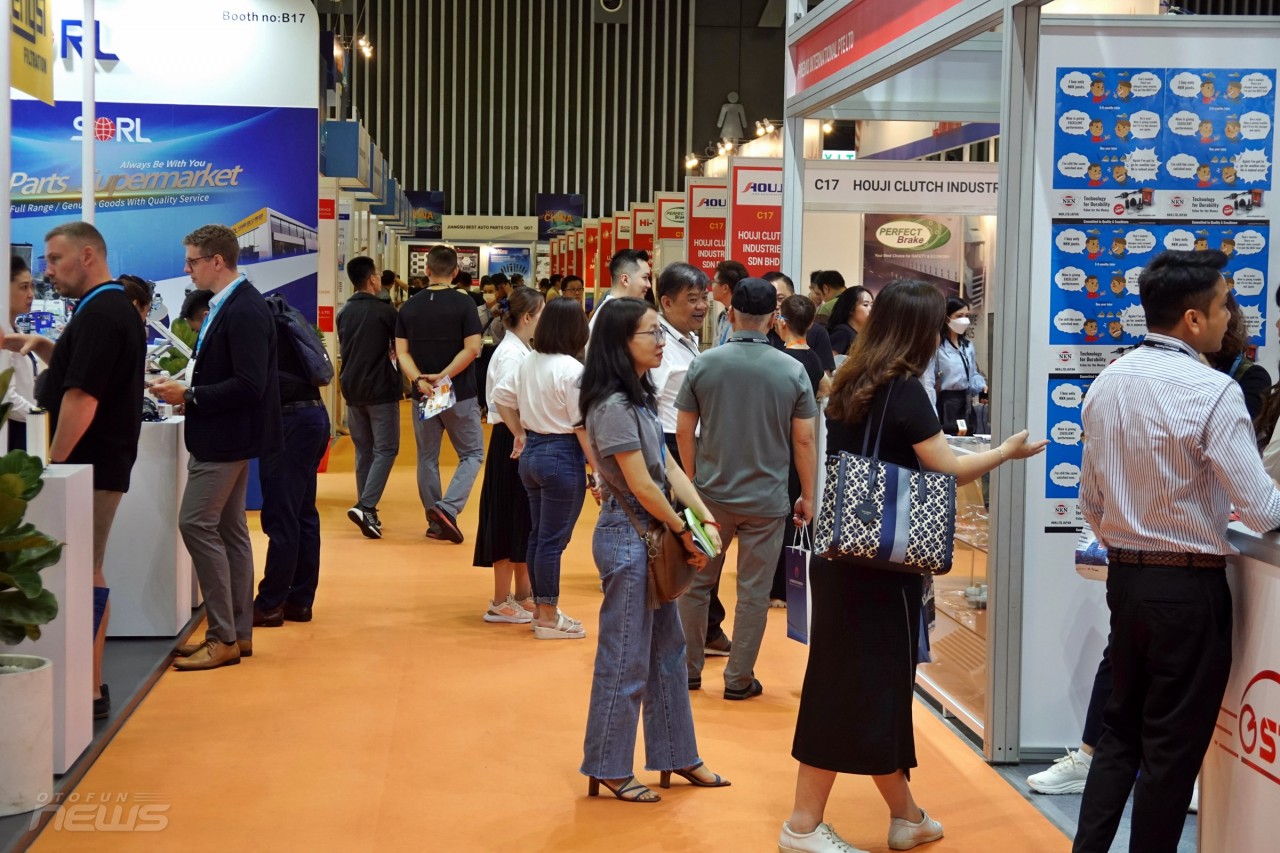 Triển lãm Automechanika 2023 diễn ra với 461 đơn vị tham dự Triển lãm Automechanika 2023 diễn ra với 461 đơn vị tham dự