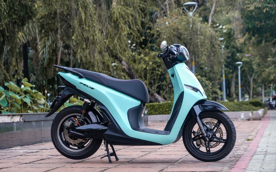 Chi 80 triệu đồng để độ xe máy điện Vinfast Feliz Chi 80 triệu đồng để độ xe máy điện Vinfast Feliz