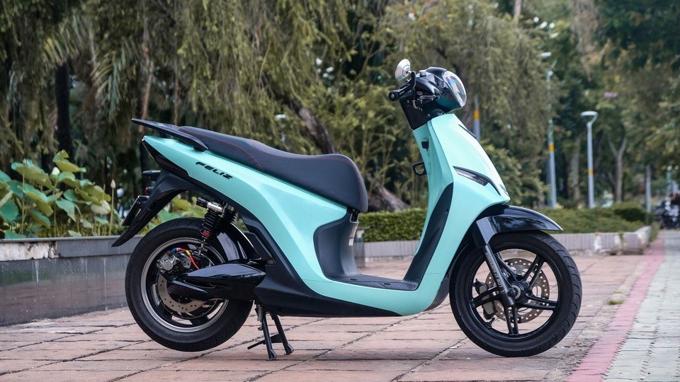 Mạnh tay chi 80 triệu đồng để độ xe máy điện Vinfast Feliz