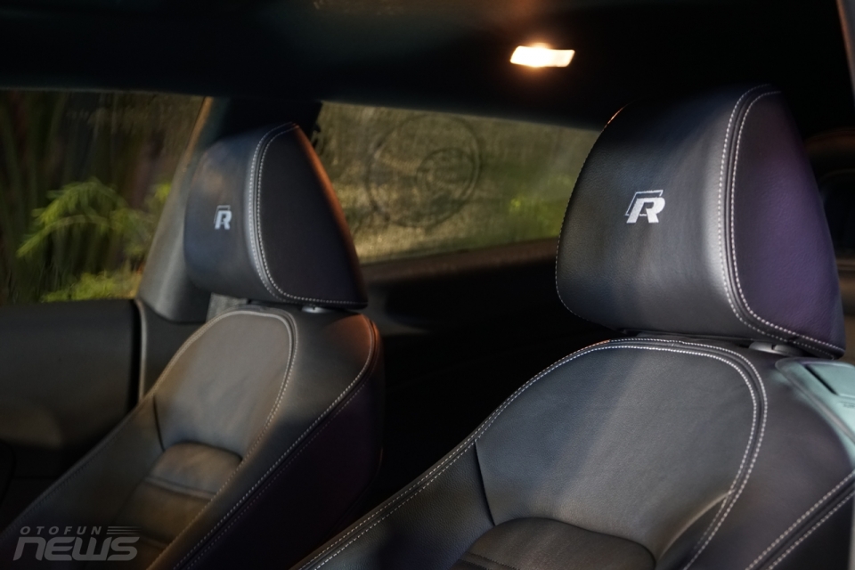 Volkswagen trình làng "bộ đôi" xe thể thao Scirocco tại Việt Nam volkswagen trinh lang bo doi xe the thao scirocco tai viet nam