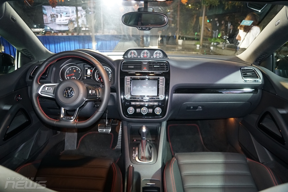 Volkswagen trình làng "bộ đôi" xe thể thao Scirocco tại Việt Nam volkswagen trinh lang bo doi xe the thao scirocco tai viet nam