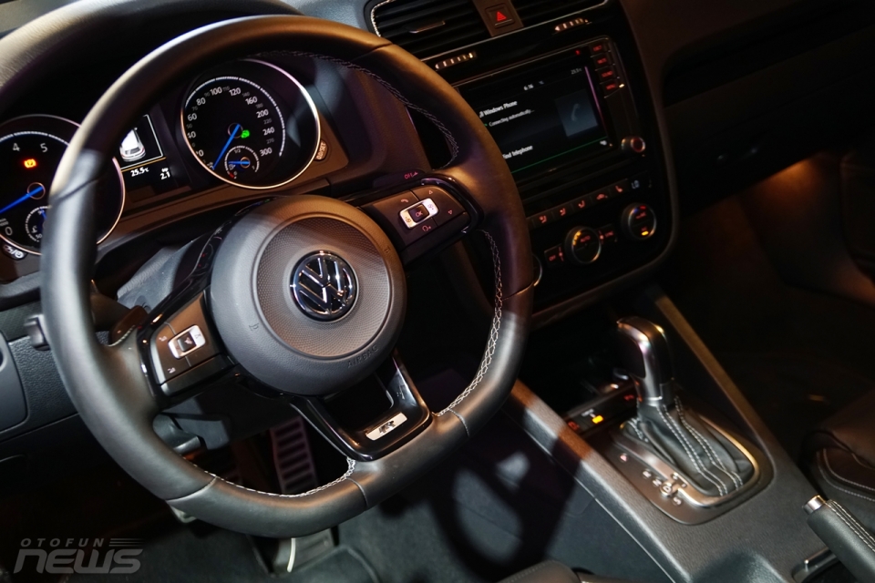 Volkswagen trình làng "bộ đôi" xe thể thao Scirocco tại Việt Nam volkswagen trinh lang bo doi xe the thao scirocco tai viet nam